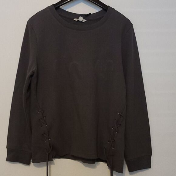 Calvin Klein pullover size large. - Picture 1 of 8